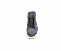 Casual Shoes - New skateboard shoes high tops